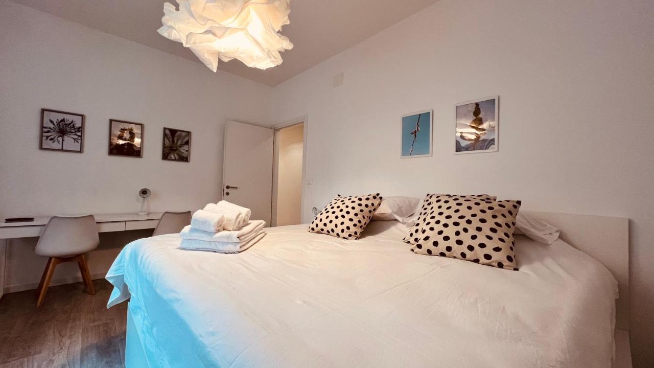 White House Lounge Supreme Apartment Udine Exteriör bild